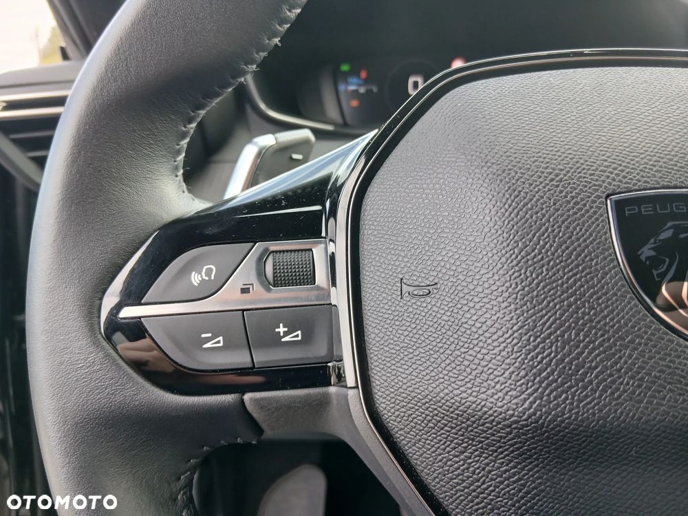 Peugeot 2008 - 17