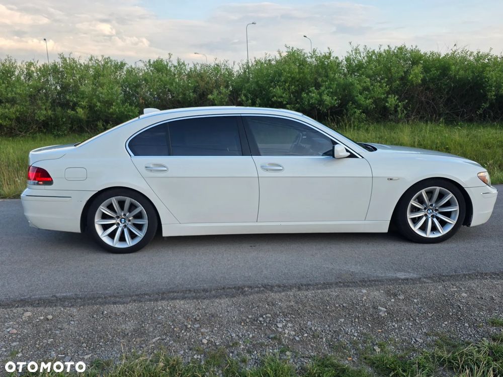 BMW Seria 7 750Li - 8