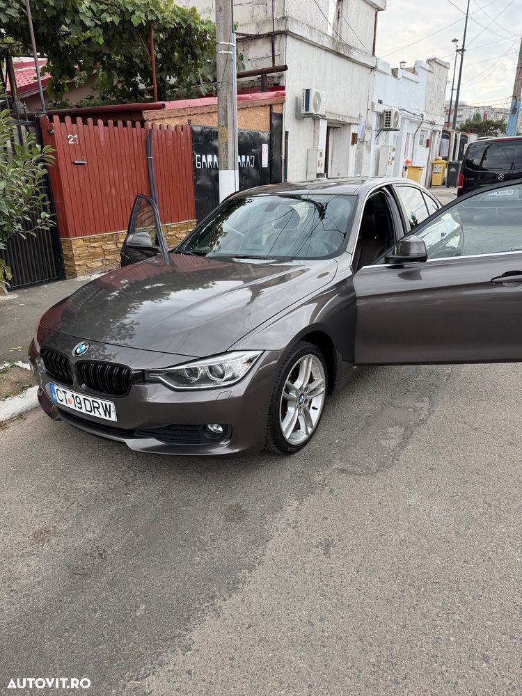 BMW Seria 3 320d Efficient Dynamic Edition Aut. Modern Line - 1