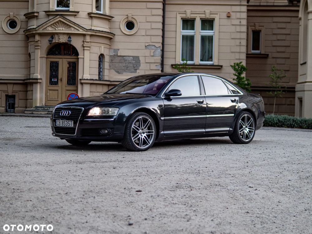 Audi A8 - 10