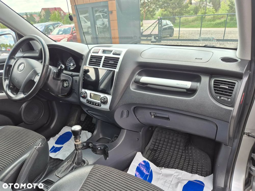 Kia Sportage 2.0 CRDI 4WD Cup - 26