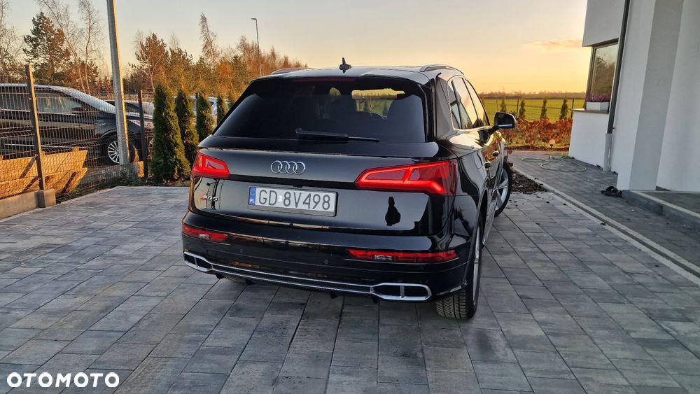 Audi SQ5 - 16