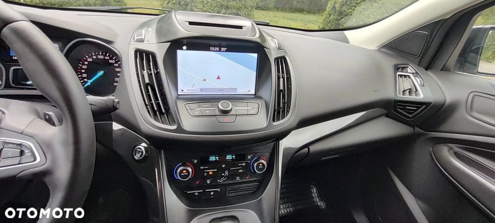 Ford Kuga 2.0 TDCi 4WD Titanium - 22