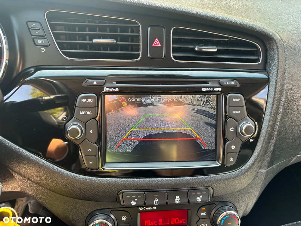 Kia Ceed 1.6 GDI Platinum Edition - 20