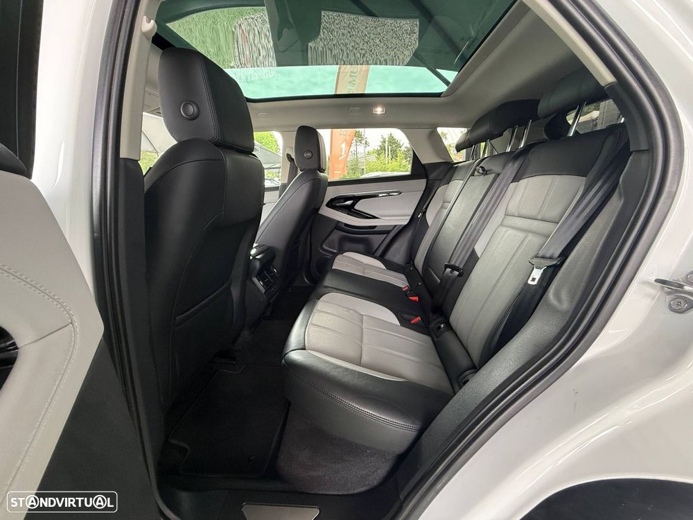 Land Rover Range Rover Evoque 2.0 D150 AWD R-Dynamic SE Auto - 43