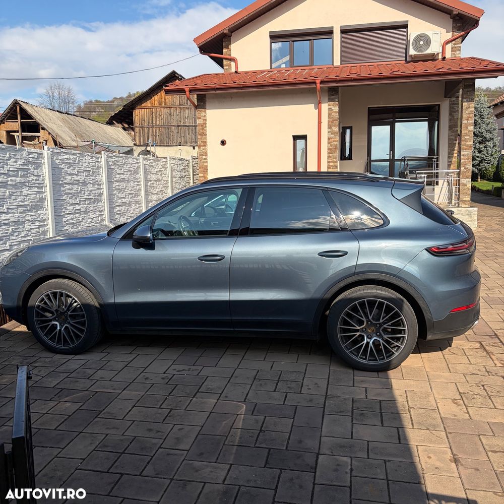 Porsche Cayenne S - 3