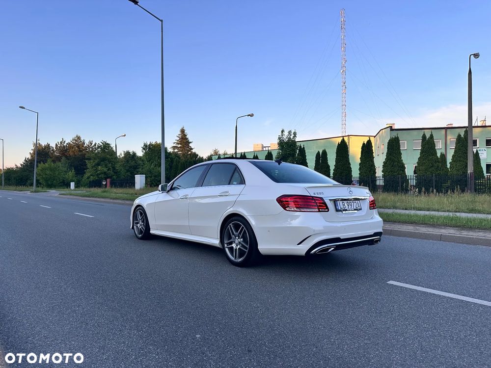 Mercedes-Benz Klasa E - 9