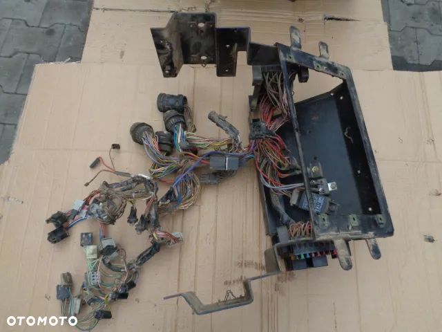 Wiązka kolumny kierowniczej Case 5130 - 1