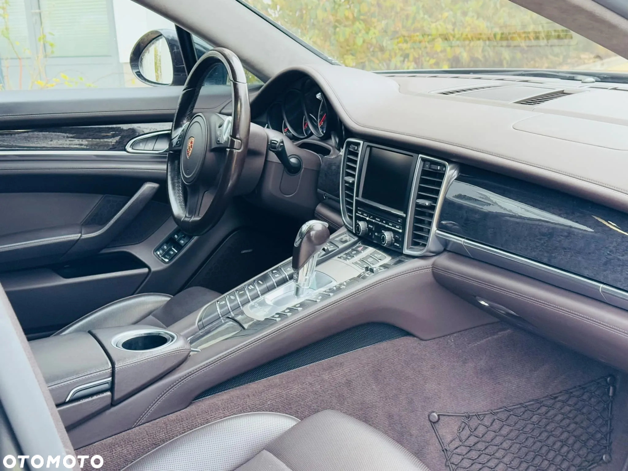 Porsche Panamera Turbo Executive - 29