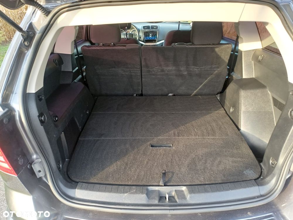 Dodge Journey - 15