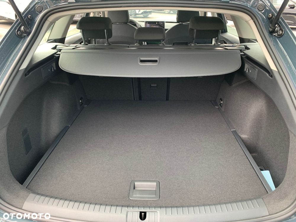 Seat Leon Sportstourer 1.5 eTSI Style DSG - 6