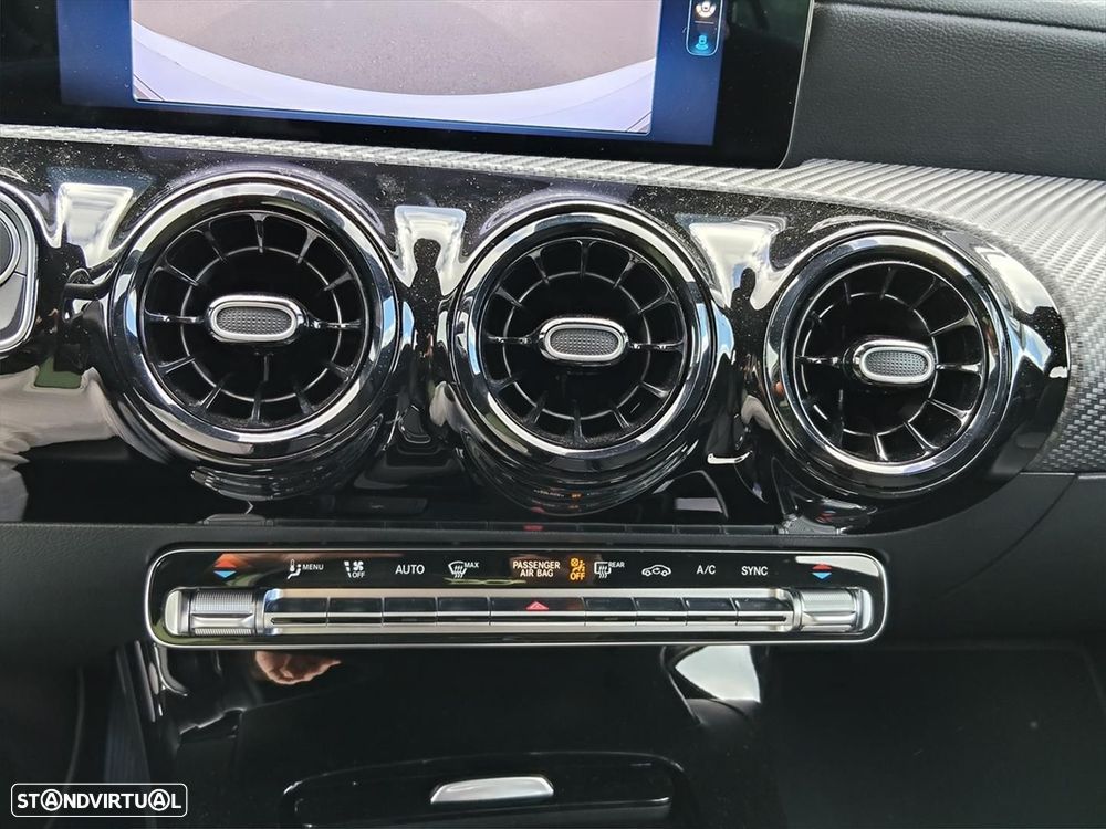 Mercedes-Benz A 200 - 20