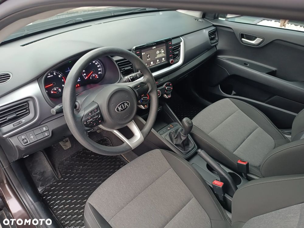 Kia Stonic - 10