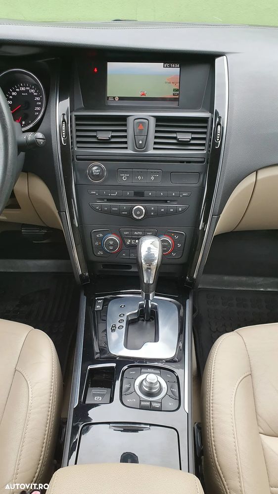 Renault Latitude 2.0 dCi Initiale Aut. - 16