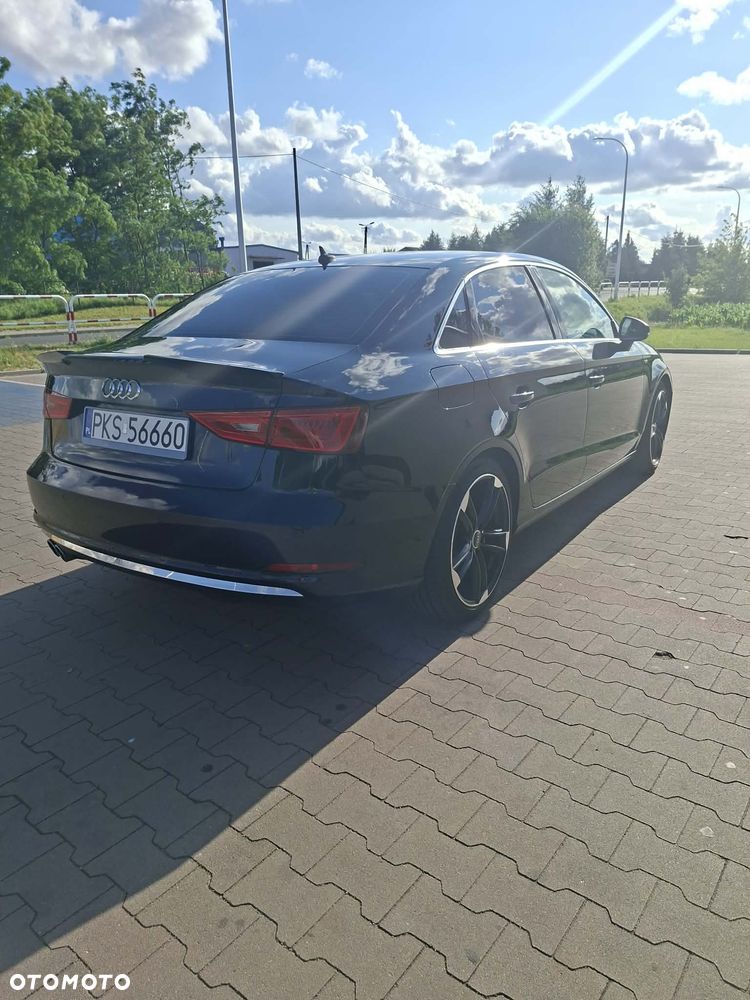 Audi A3 Limousine 2.0 TDI design - 4