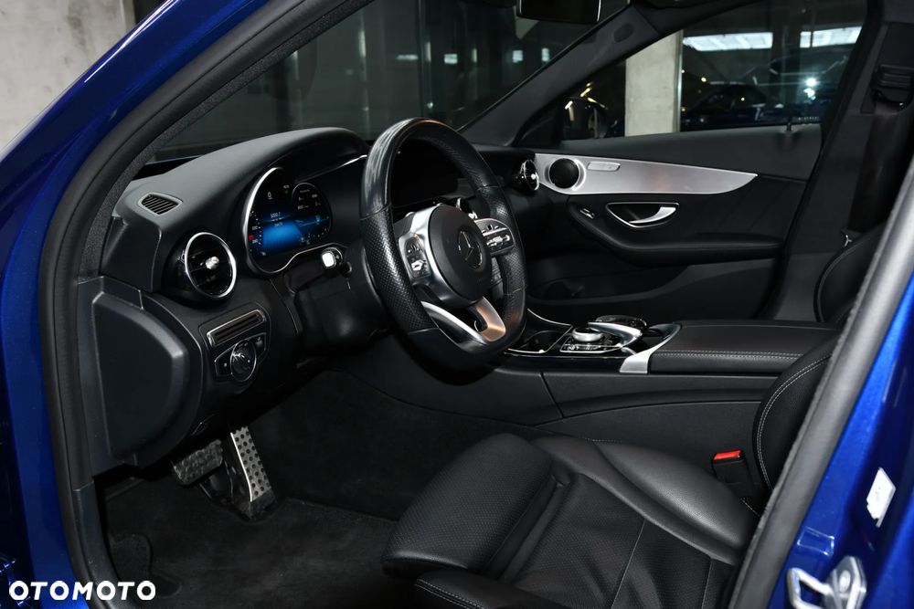 Mercedes-Benz Klasa C 300 d 4MATIC 9G-TRONIC - 15
