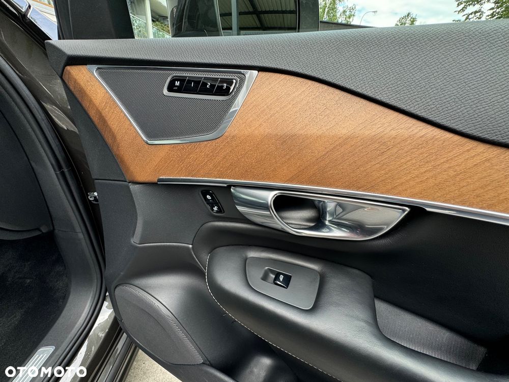 Volvo XC 90 D5 AWD Geartronic Inscription - 17