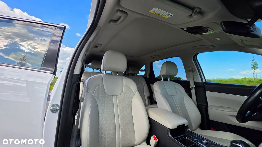 Kia Sorento - 8
