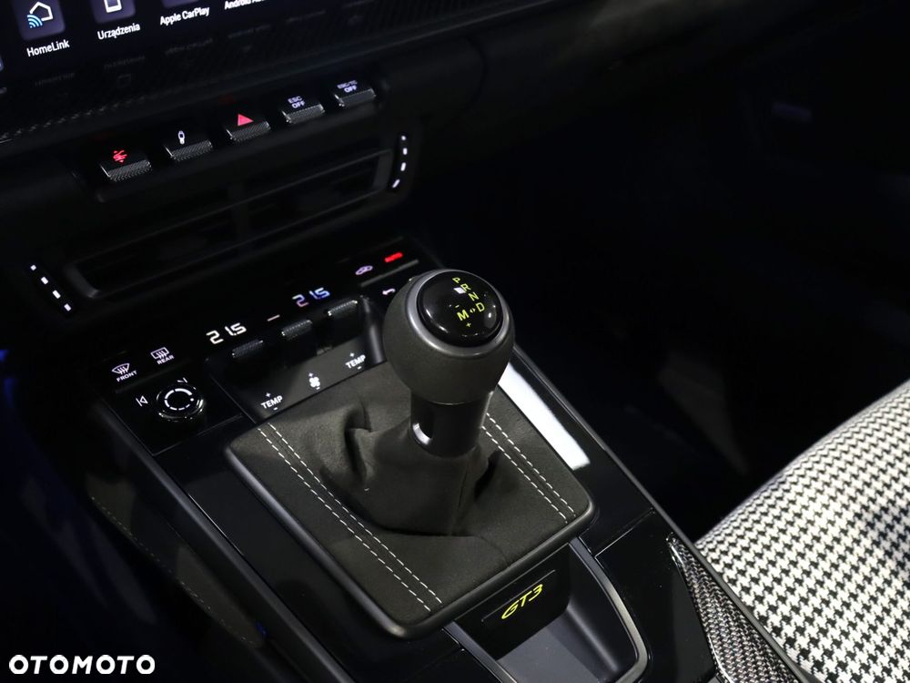 Porsche 911 GT3 PDK - 24