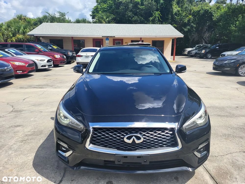 Infiniti Q50 - 2
