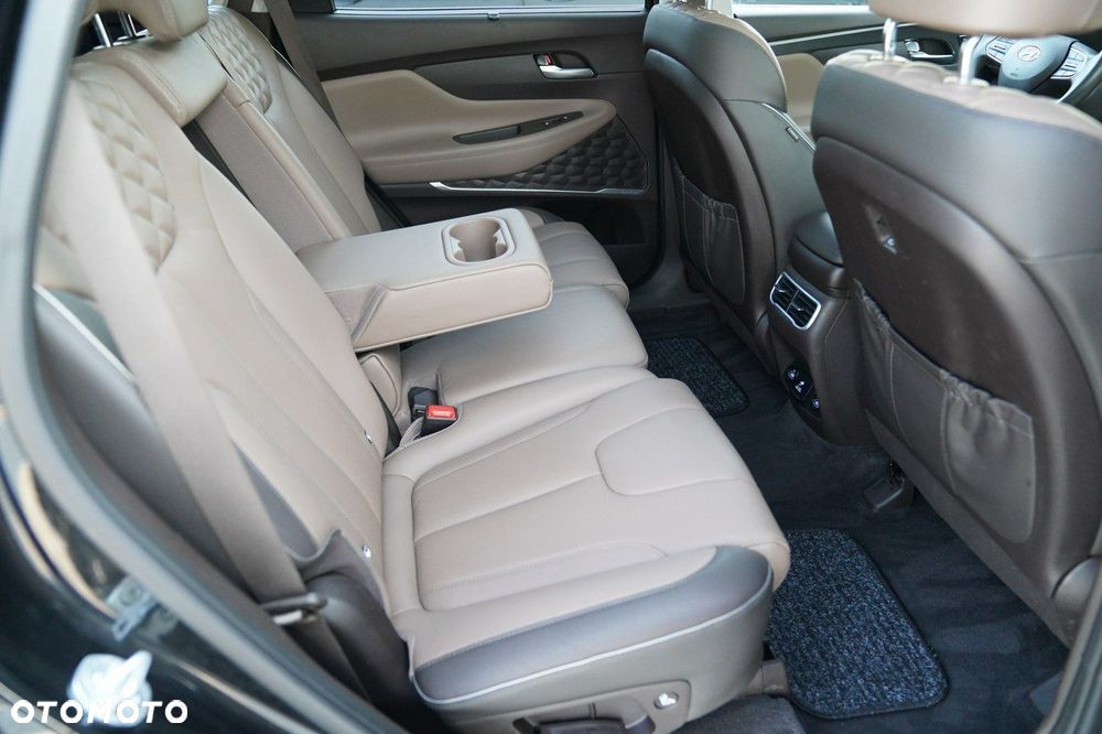 Hyundai Santa Fe - 25