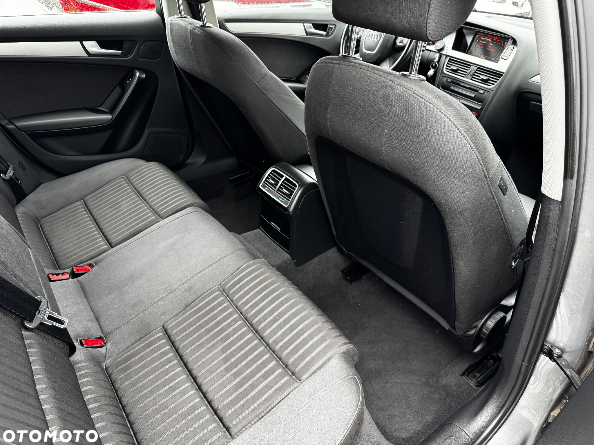 Audi A4 2.0 TFSI - 11
