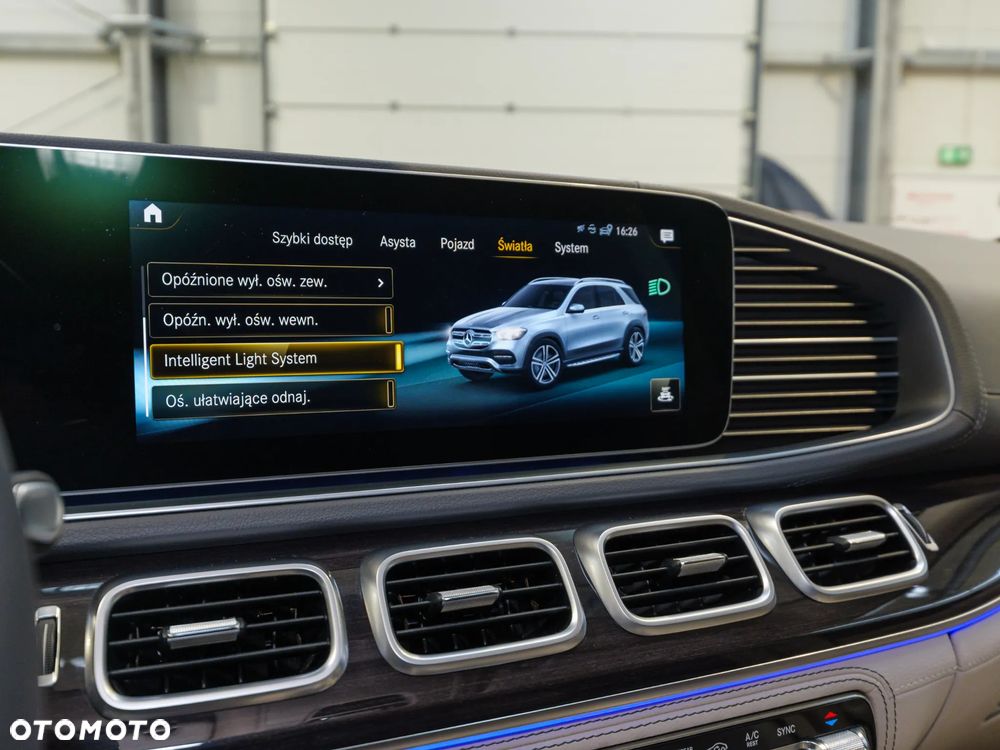 Mercedes-Benz GLE 300 d 4-Matic - 34