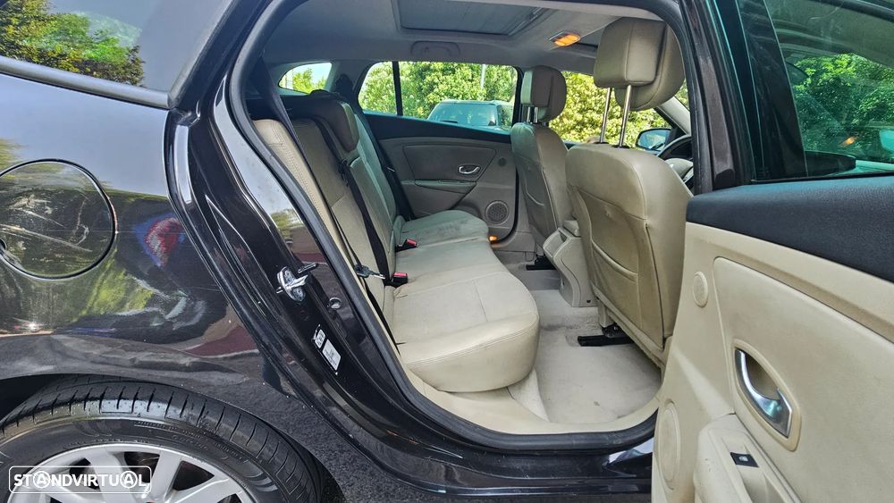 Renault Mégane Sport Tourer 1.5 dCi Dynamique S - 19