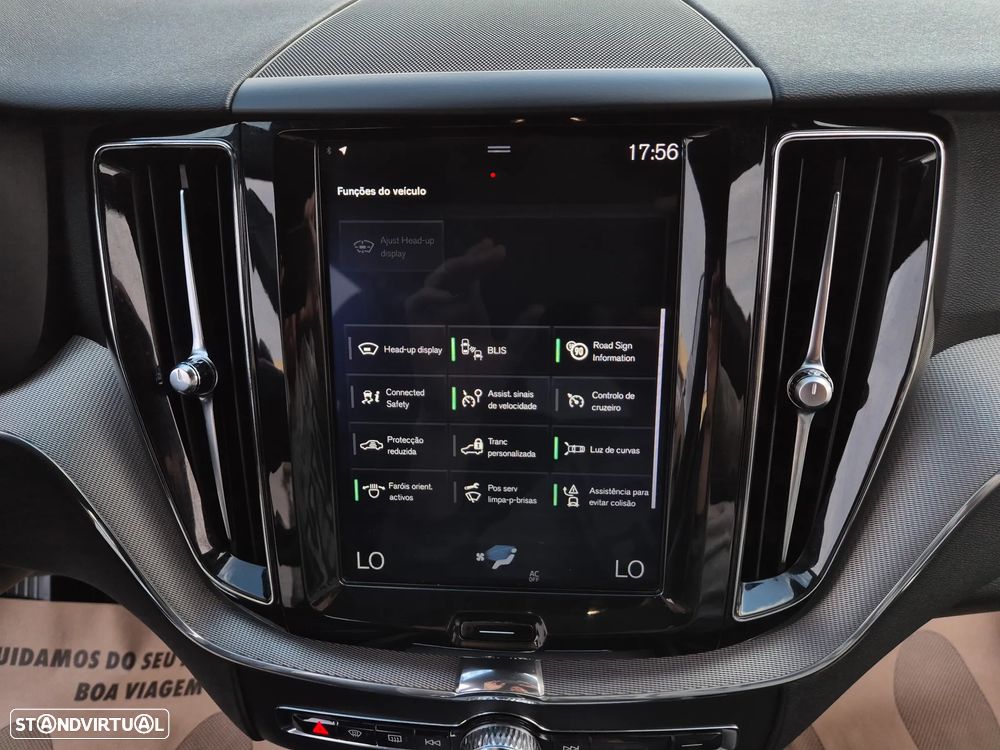 Volvo XC 60 2.0 D4 R-Design AWD Geartronic - 38