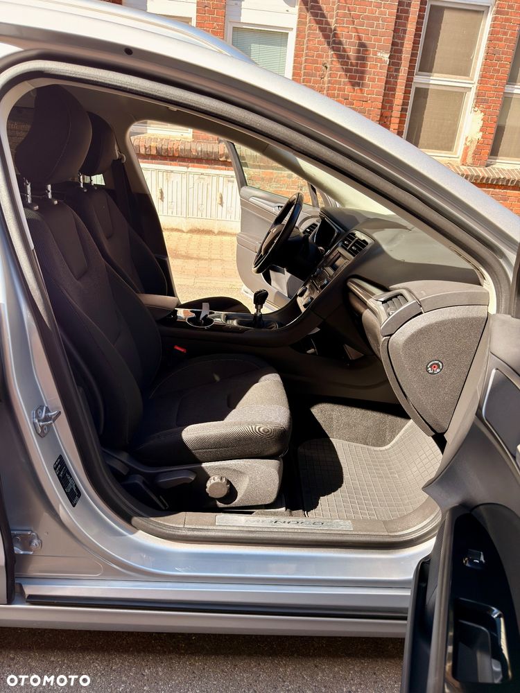 Ford Mondeo 2.0 TDCi STart-Stopp Titanium - 18