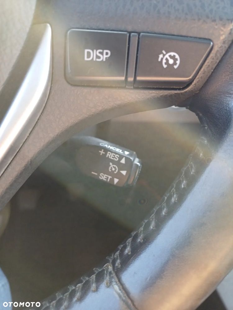 Toyota Auris 2.0 D-4D Premium - 15