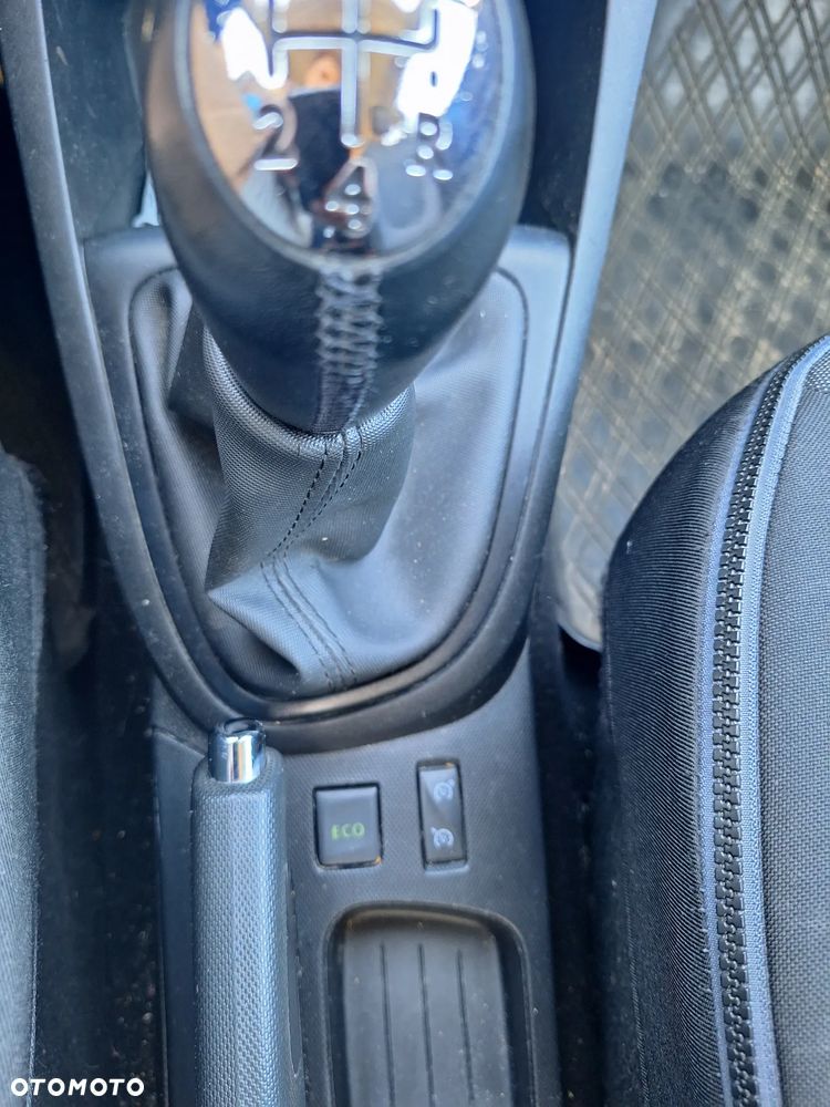 Renault Captur 1.5 dCi Energy Intens - 7