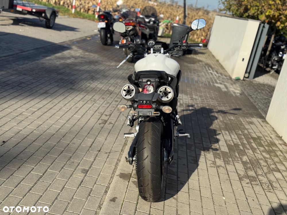 Yamaha MT - 4