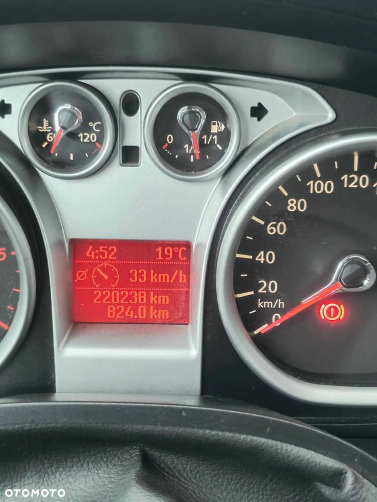 Ford C-MAX - 13