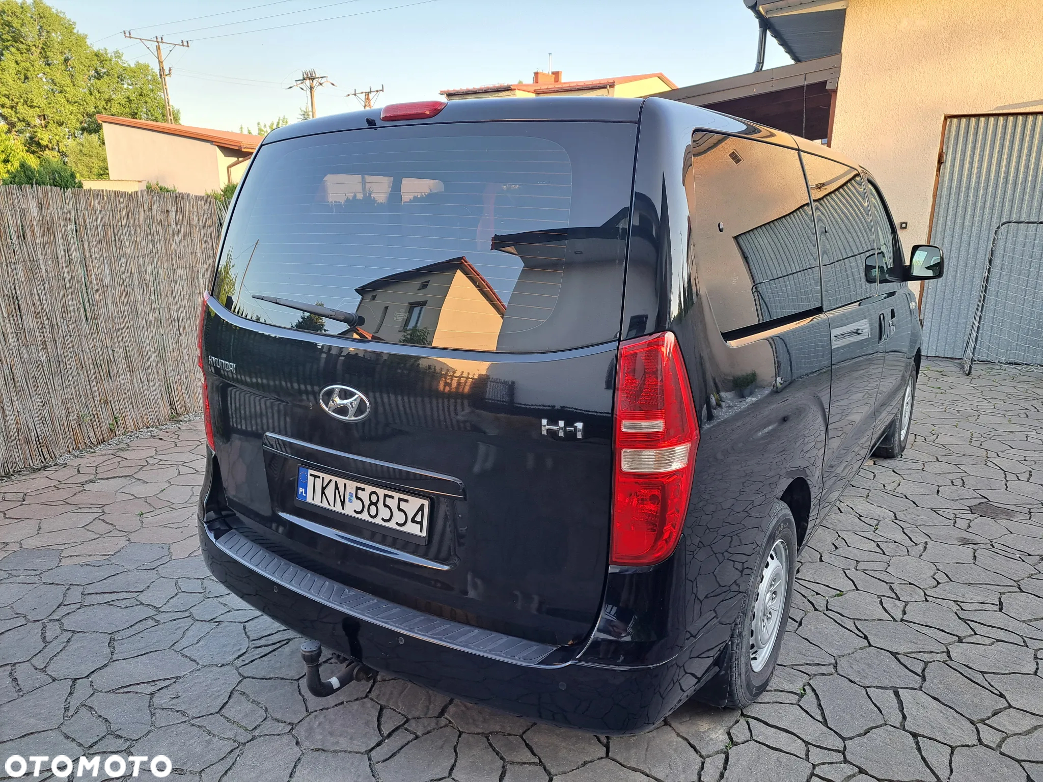 Hyundai H-1 - 3
