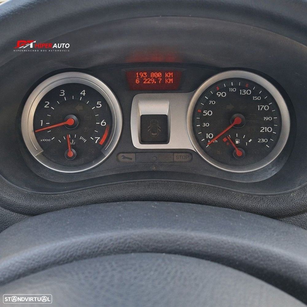 Renault Clio 1.2 16V Dynamique S - 14