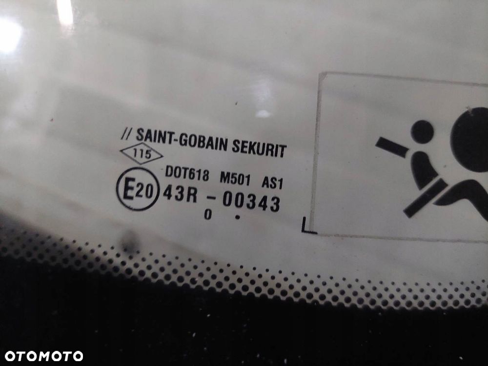 SZYBA CZOŁOWA PRZEDNIA DACIA SANDERO I HB 5D MAZOWSZE - 2