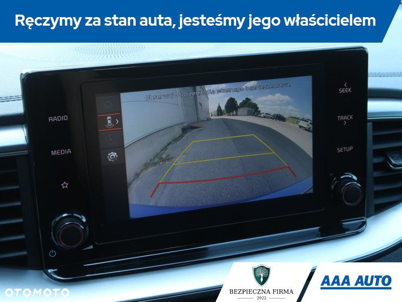 Kia Ceed - 16
