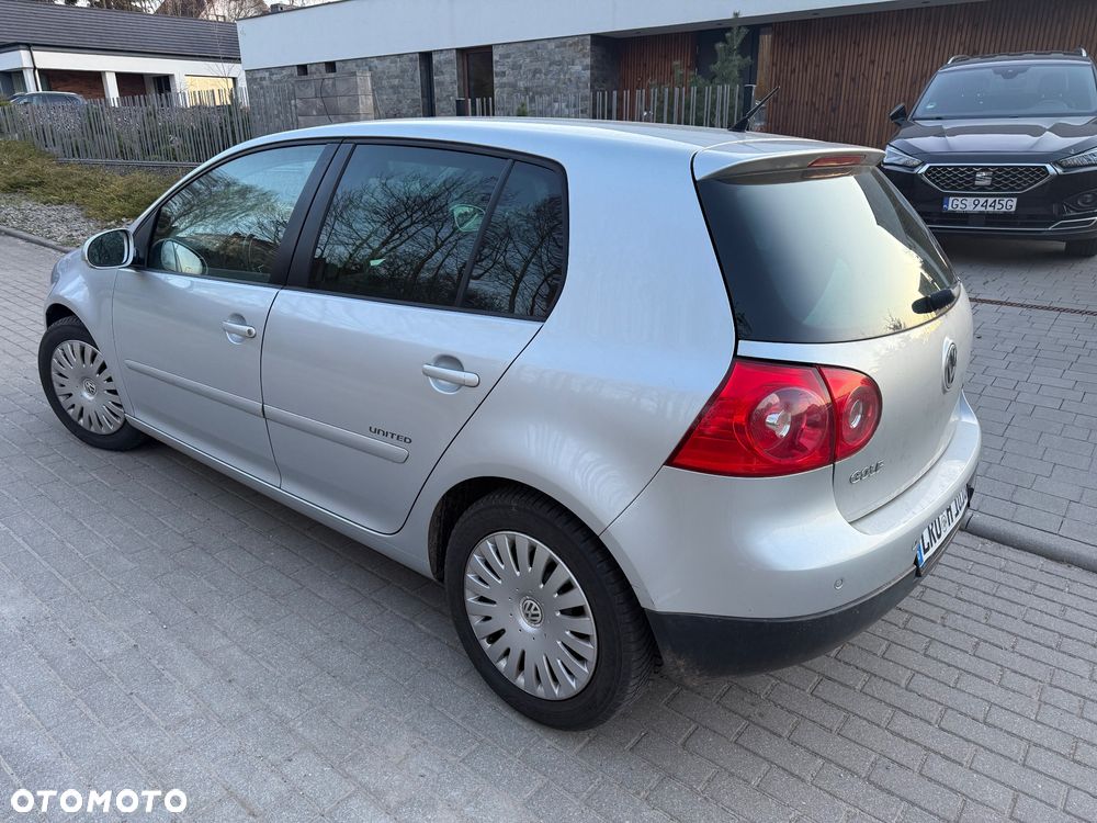 Volkswagen Golf 1.4 TSI DSG United - 2