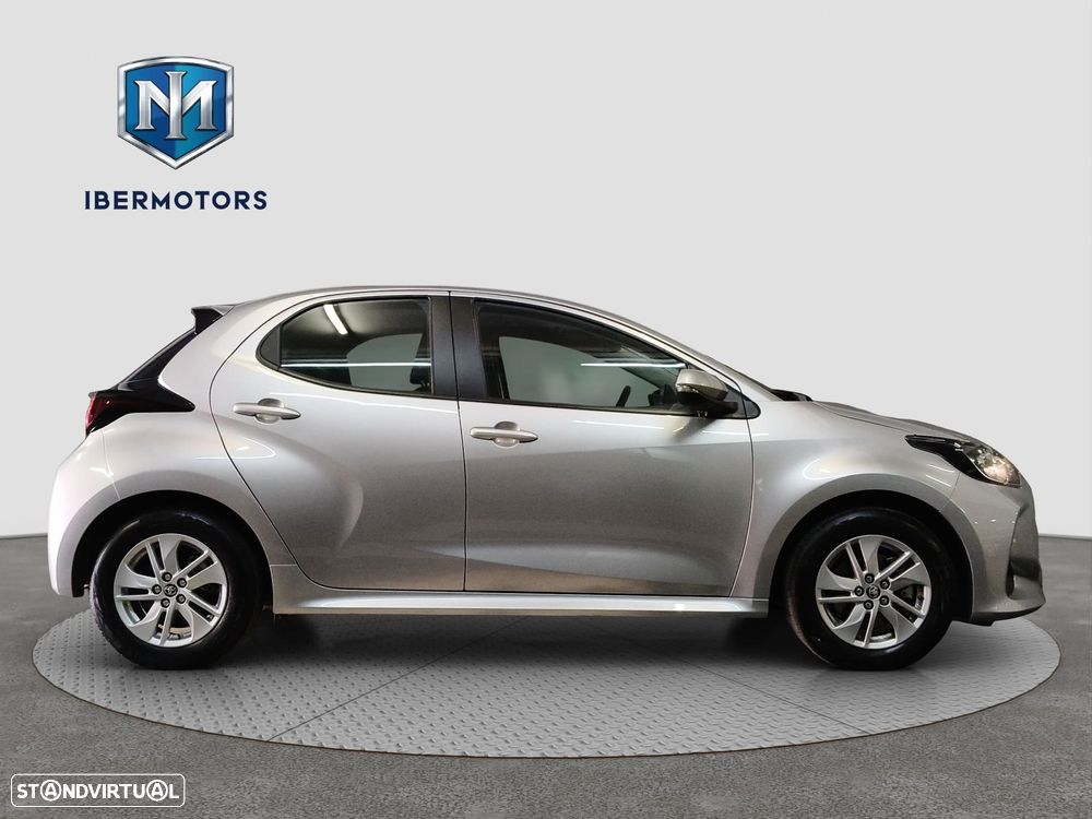 Toyota Yaris 1.5 HDF Comfort Plus - 8