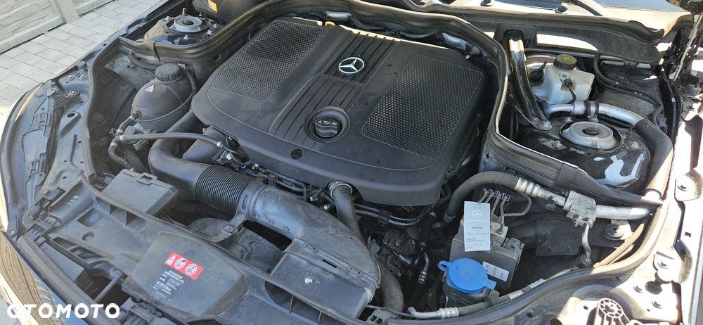 Mercedes-Benz Klasa E 220 BlueTEC 9G-TRONIC Elegance - 15