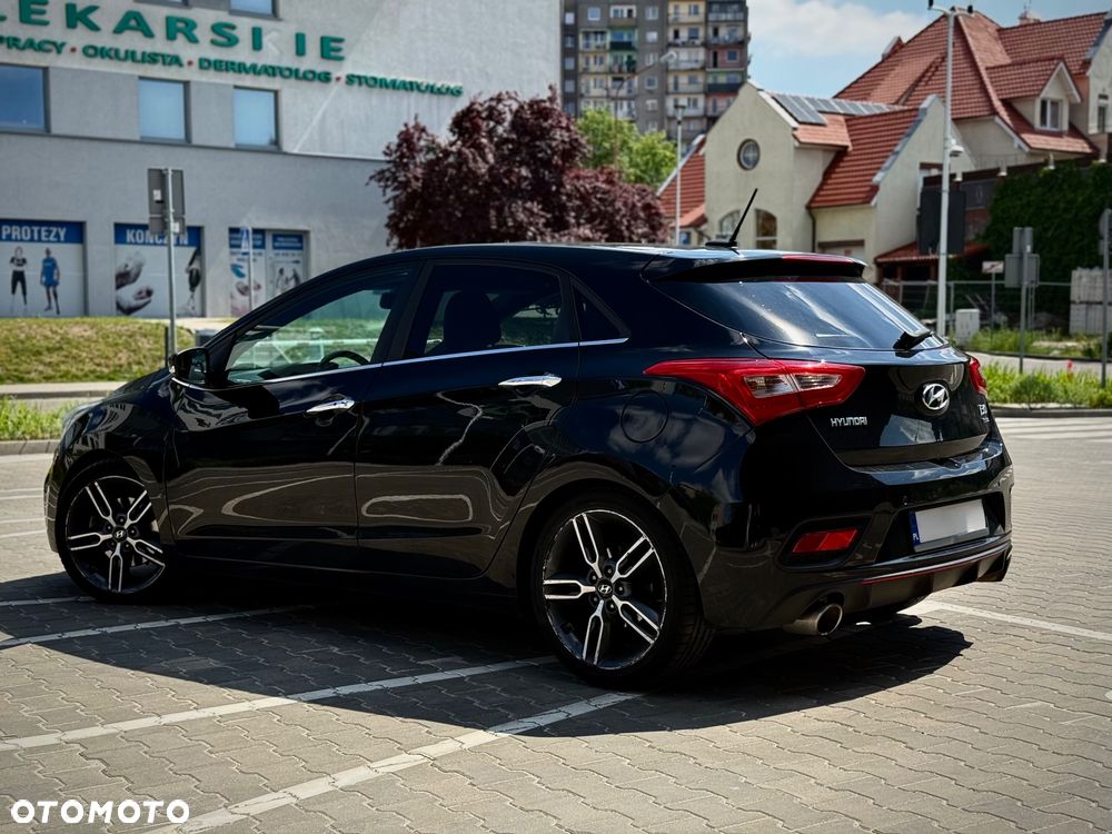 Hyundai i30 1.6 T GDI Turbo - 6