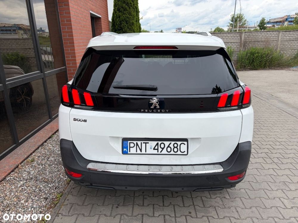 Peugeot 5008 1.5 BlueHDi Allure S&S - 6