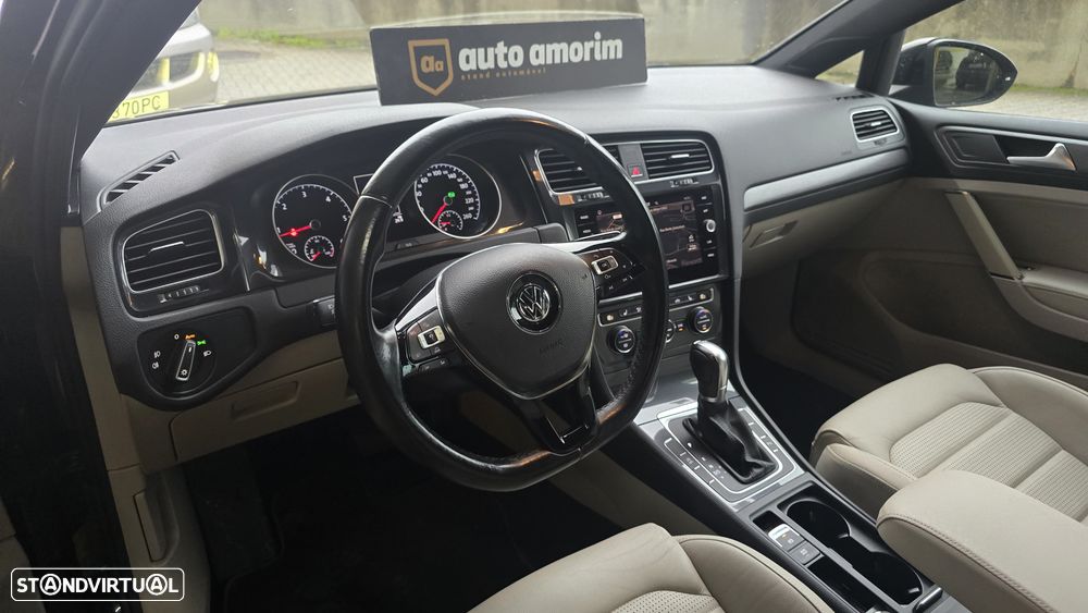 VW Golf Variant 1.6 TDi Highline DSG - 11