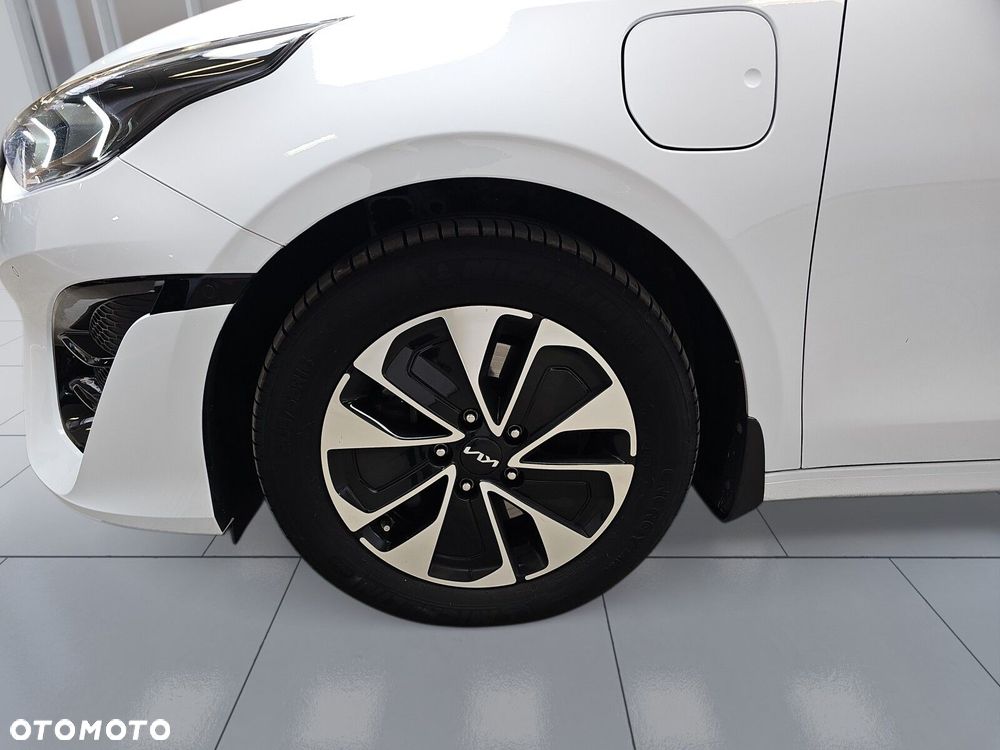 Kia Ceed 1.6 GDI PHEV L DCT - 35