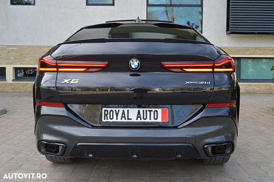 BMW X6 - 11