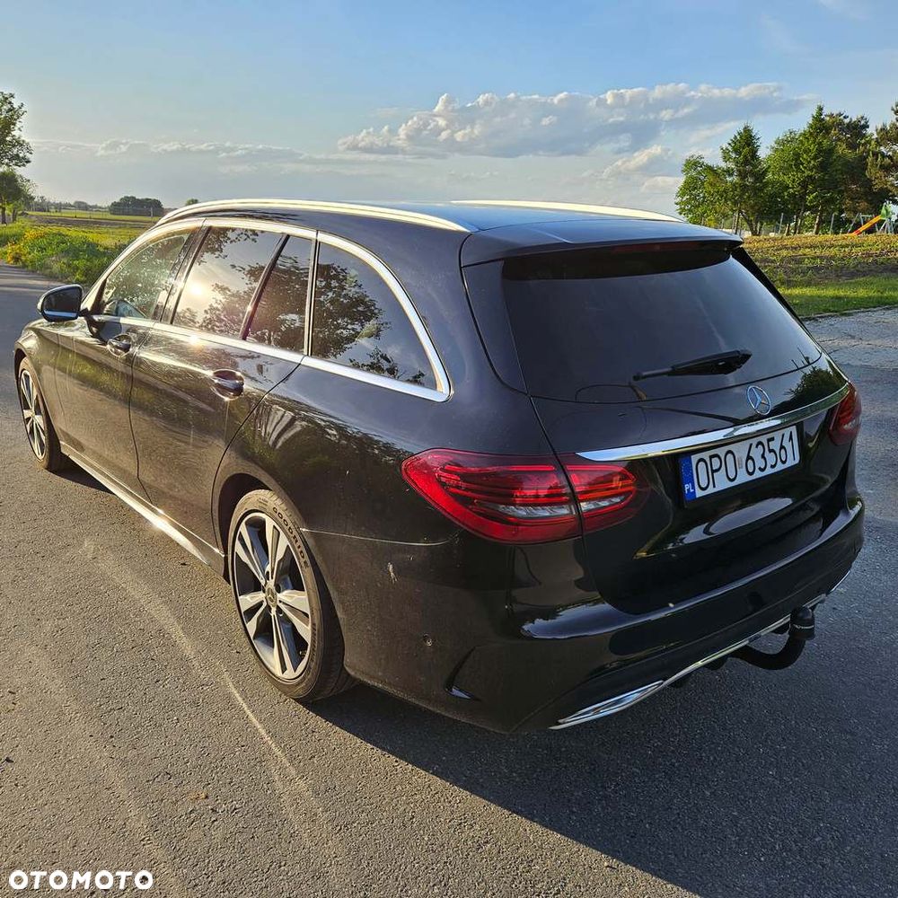 Mercedes-Benz Klasa C 220 d 4Matic 9G-TRONIC AMG Line - 5