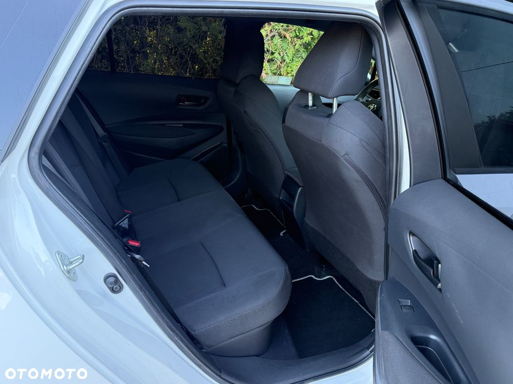 Toyota Corolla - 8