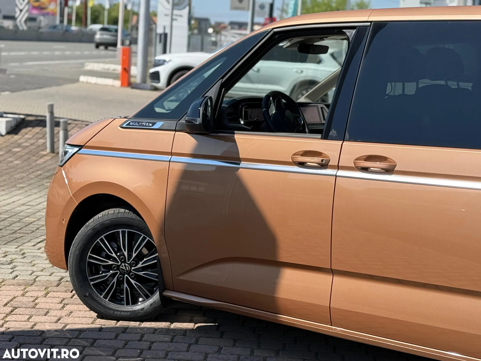 Volkswagen Multivan L 2.0 TDI DSG 110KW Style - 18