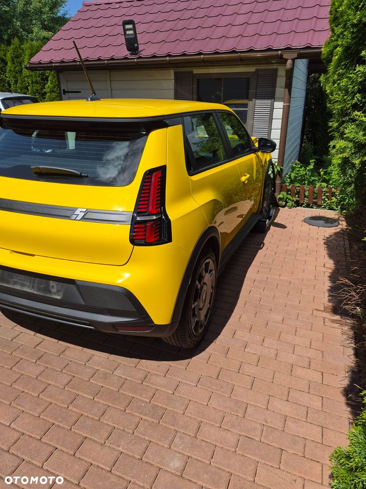 Renault 5 E-Tech Evolution 120 Urban Range - 5